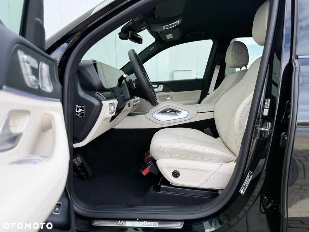 Mercedes-Benz GLE - 22