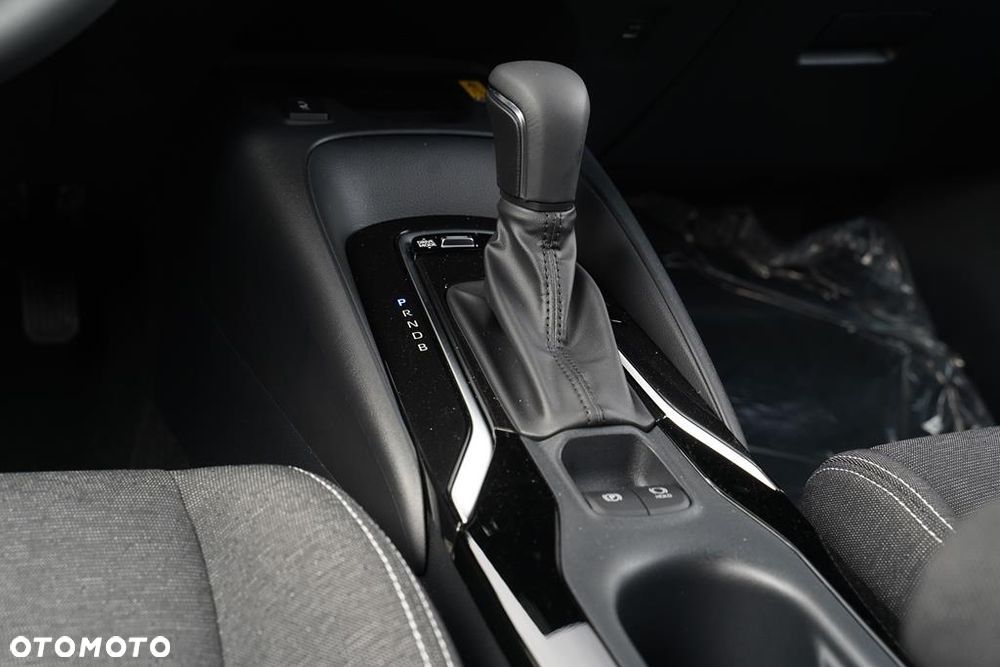 Toyota Corolla 1.8 Hybrid Comfort - 25