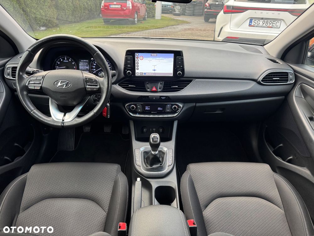Hyundai i30 1.4 T-GDI Premiere Style - 19
