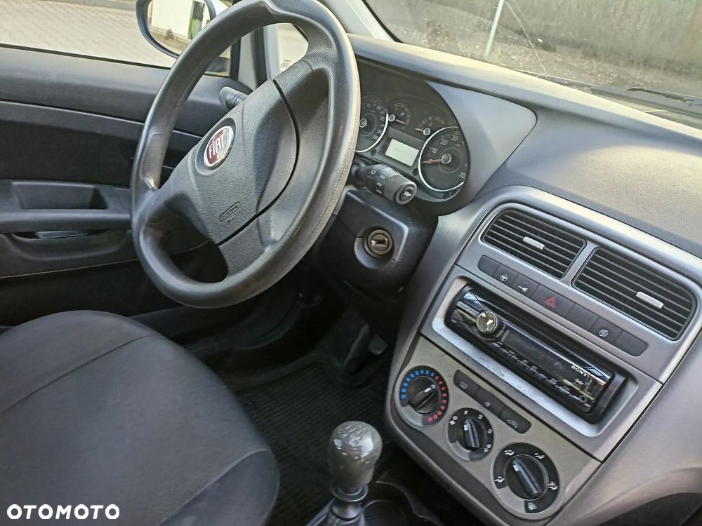 Fiat Punto 1.4 Estiva S&S - 16