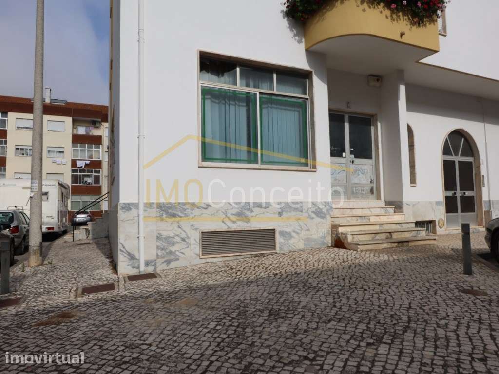 Loja com cave| Centro do Entroncamento - Grande imagem: 2/17