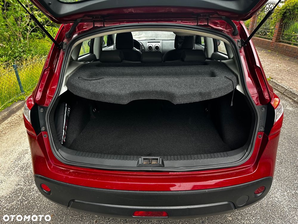 Nissan Qashqai 2.0 Tekna CVT - 11