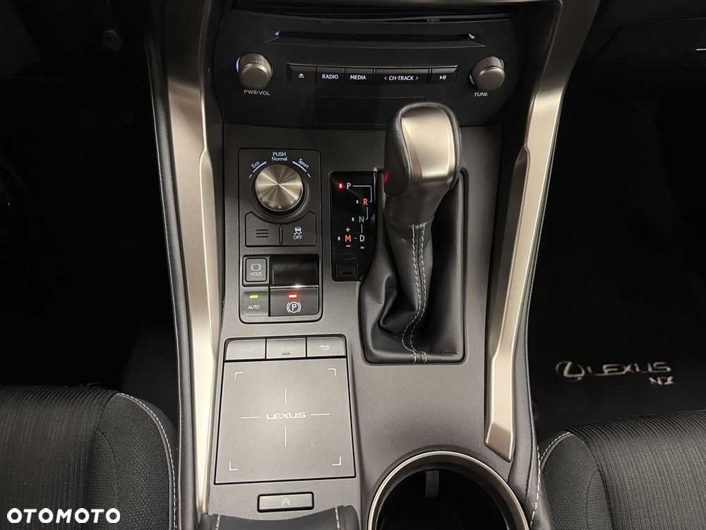 Lexus NX 300 Optimum AWD - 17