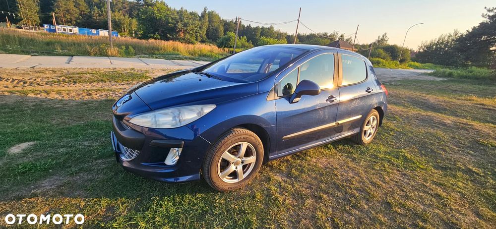 Peugeot 308 2008 photo 2