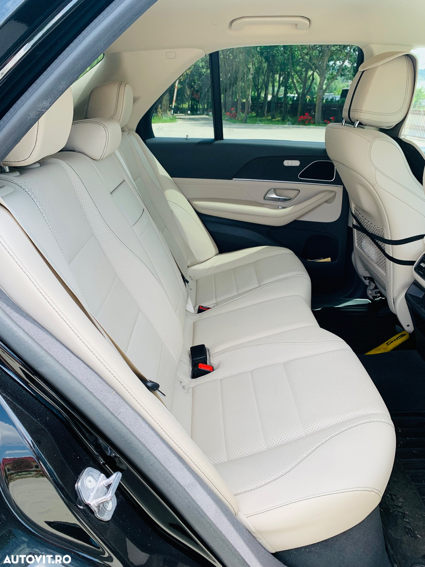 Mercedes-Benz GLE 300 d 4MATIC - 5