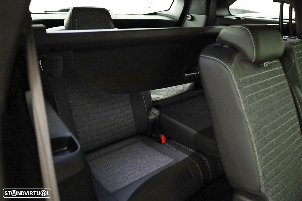 Peugeot 5008 1.2 Hybrid Allure e-DCS6 - 21