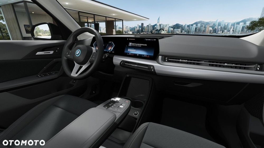 BMW iX1 - 5