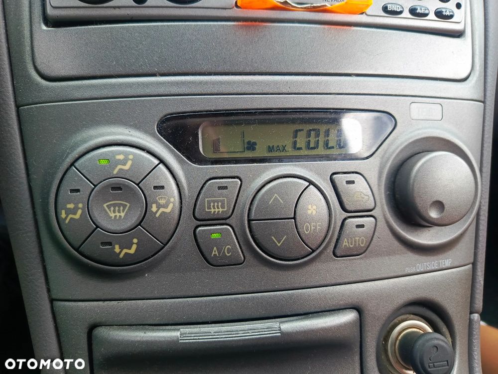 Toyota Celica 1.8 VVT-i Sol - 30