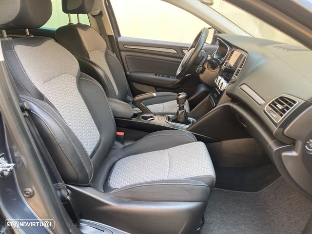 Renault Mégane Sport Tourer 1.5 Blue dCi Limited - 34