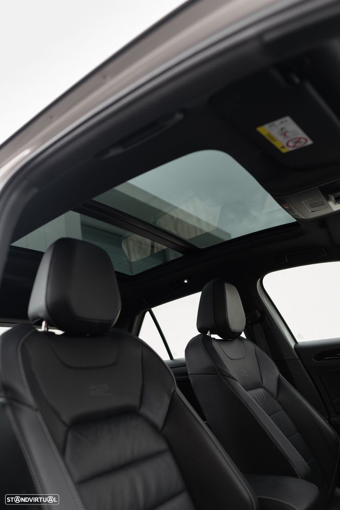 VW T-Roc 2.0 TDI R-Line DSG - 13