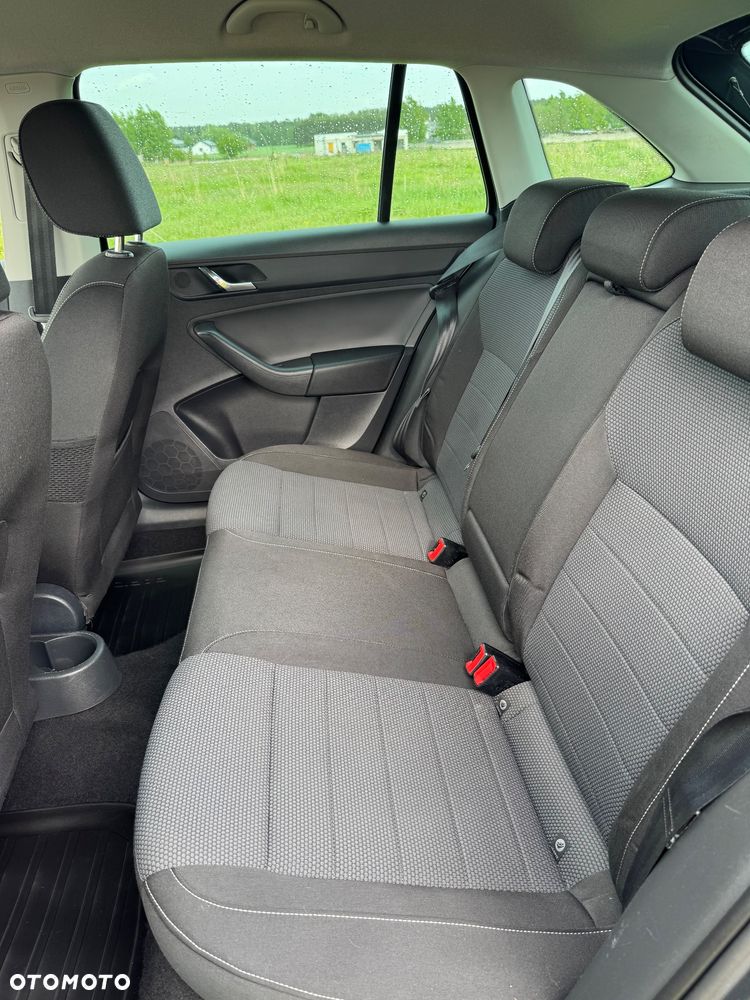 Skoda RAPID 1.2 TSI Cool Edition - 6
