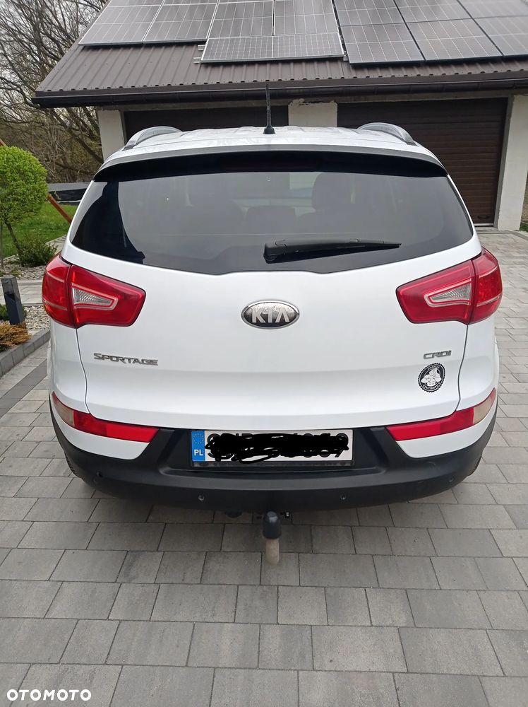 Kia Sportage 2,0 CRDI AWD Dream-Team Edition - 4