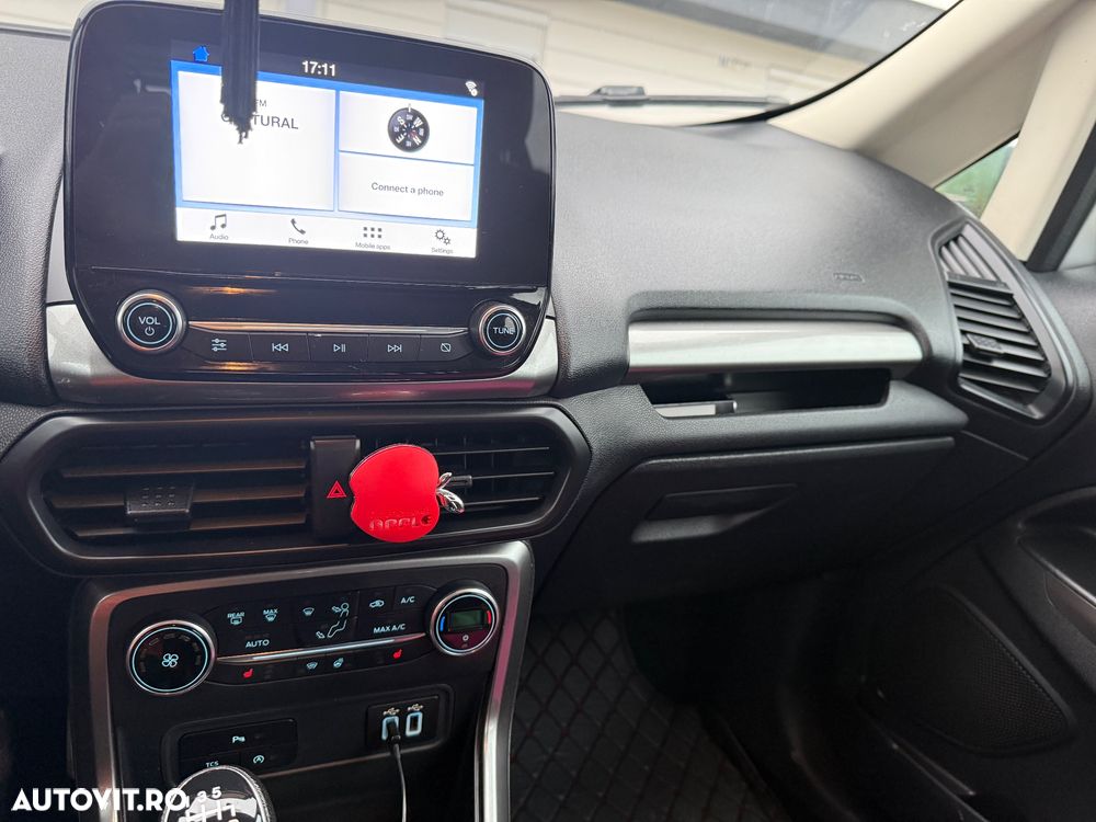 Ford EcoSport - 10