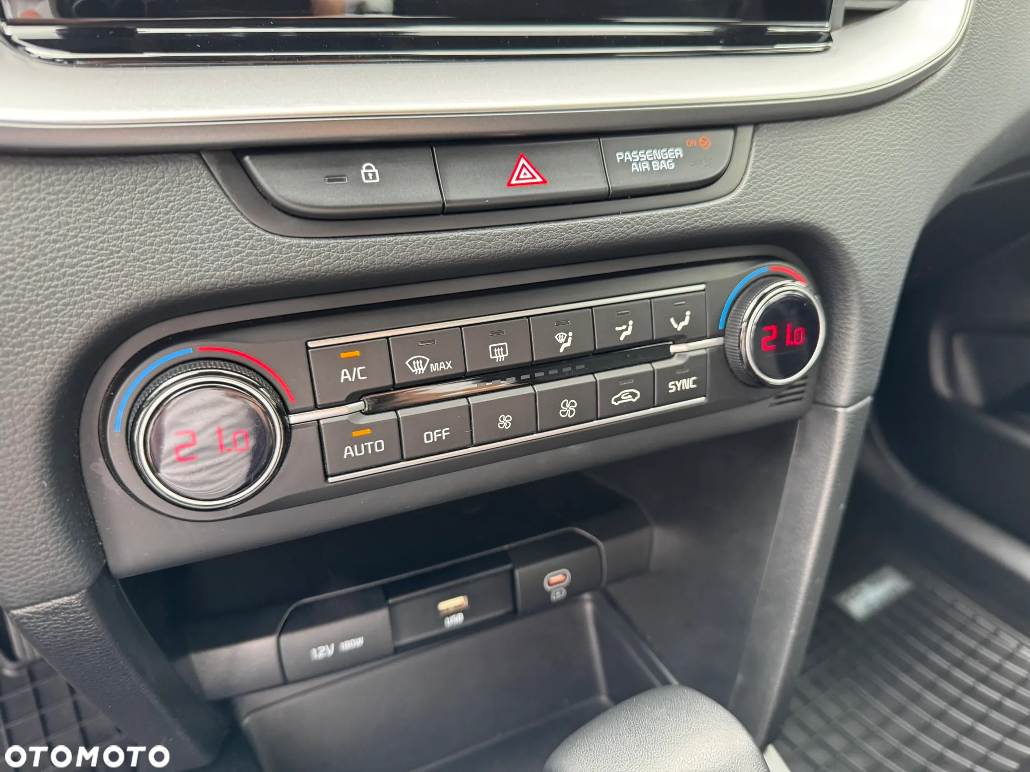 Kia Ceed 1.5 T-GDI M DCT - 13