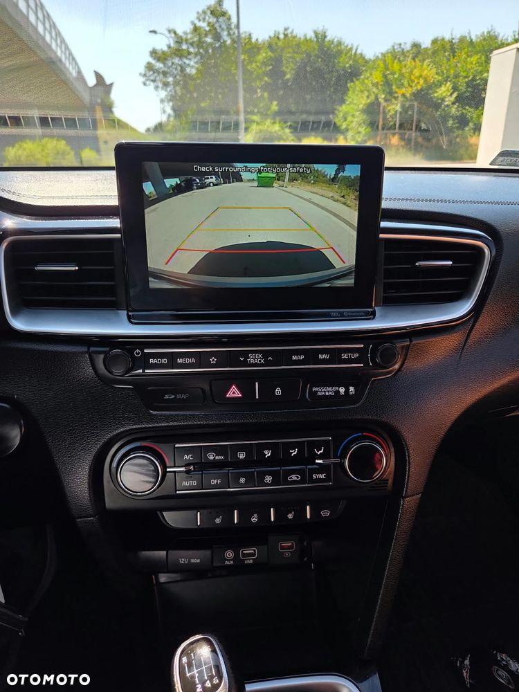 Kia Ceed 1.4 T-GDI L Business Line - 6