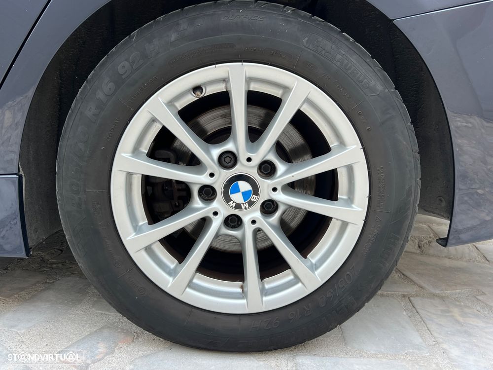 BMW 320 d Touring ED Advantage - 20
