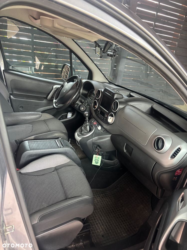 Peugeot Partner 1.6 BlueHDi Outdoor S&S - 11