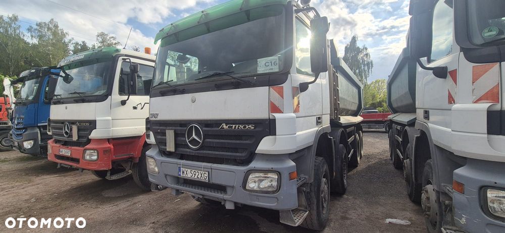 Mercedes-Benz Actros - 1