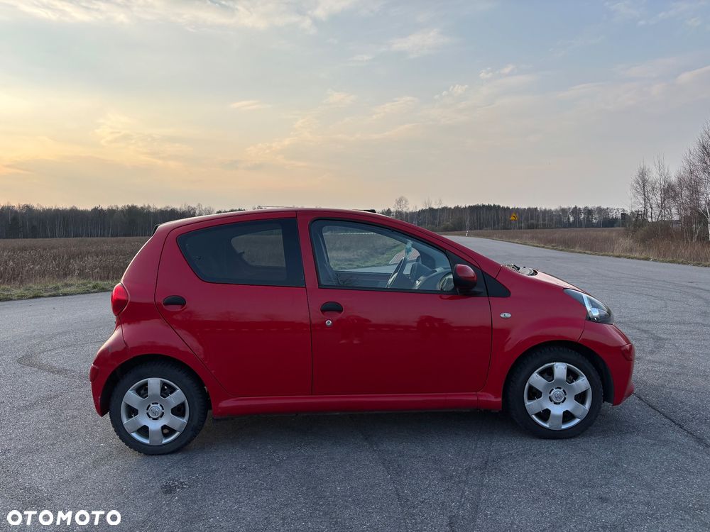 Toyota Aygo - 4