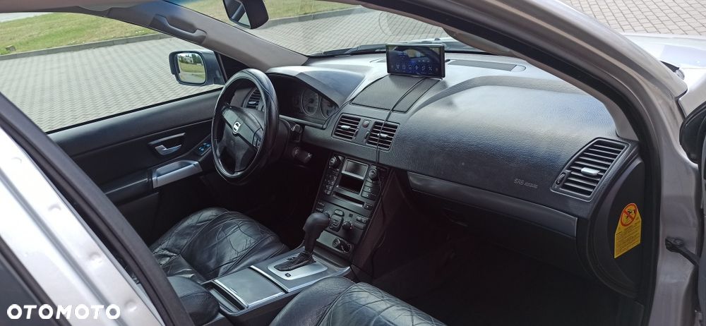 Volvo XC 90 - 7