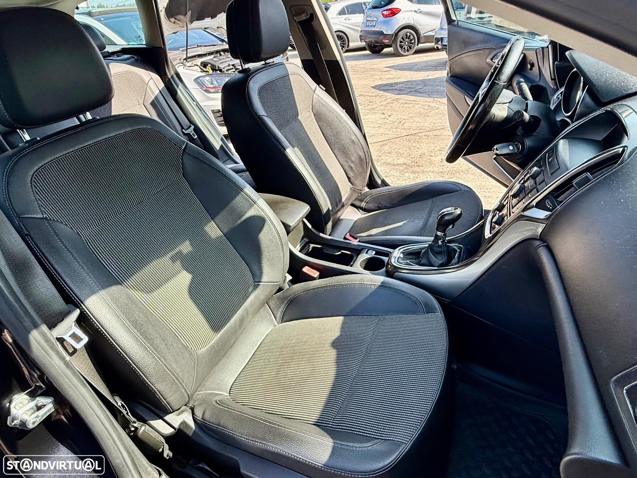 Opel Astra Sports Tourer 1.3 CDTi Executive S/S - 13