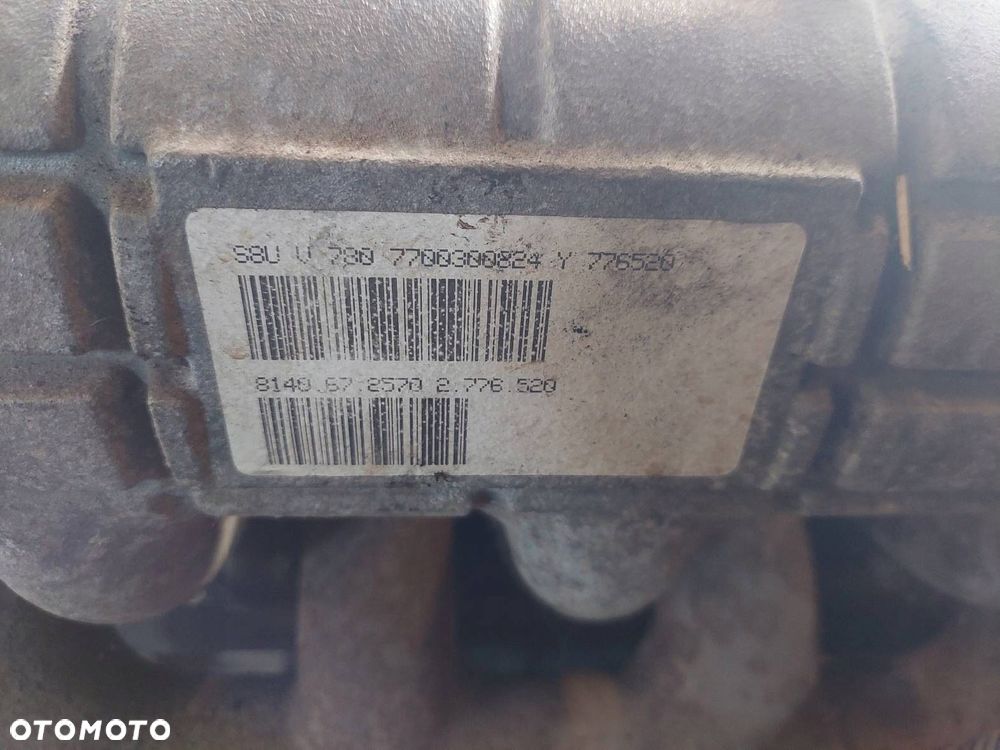 SILNIK DIESEL + UKŁAD WTRYSKOWY RENAULT TRAFIC I LIFT 8140.67 2.5 D - 8