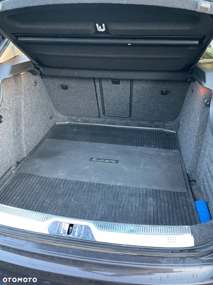 Skoda Superb 2.0 TDI L&K DSG - 9