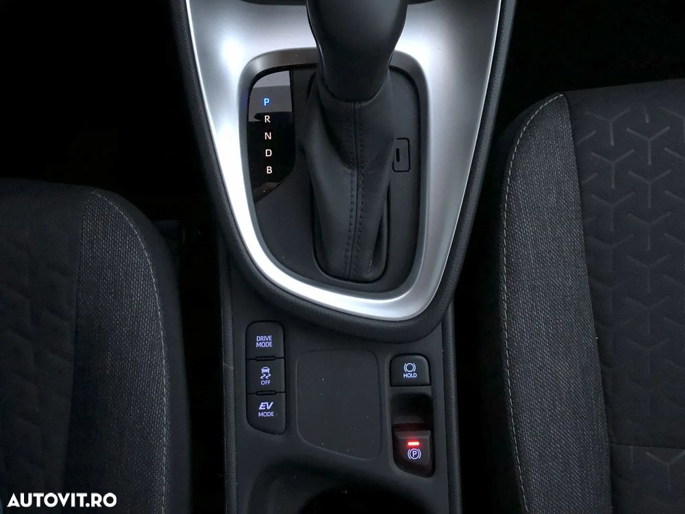 Toyota Yaris Cross 1.5 VVT-i HSD 4x2 Dynamic - 20