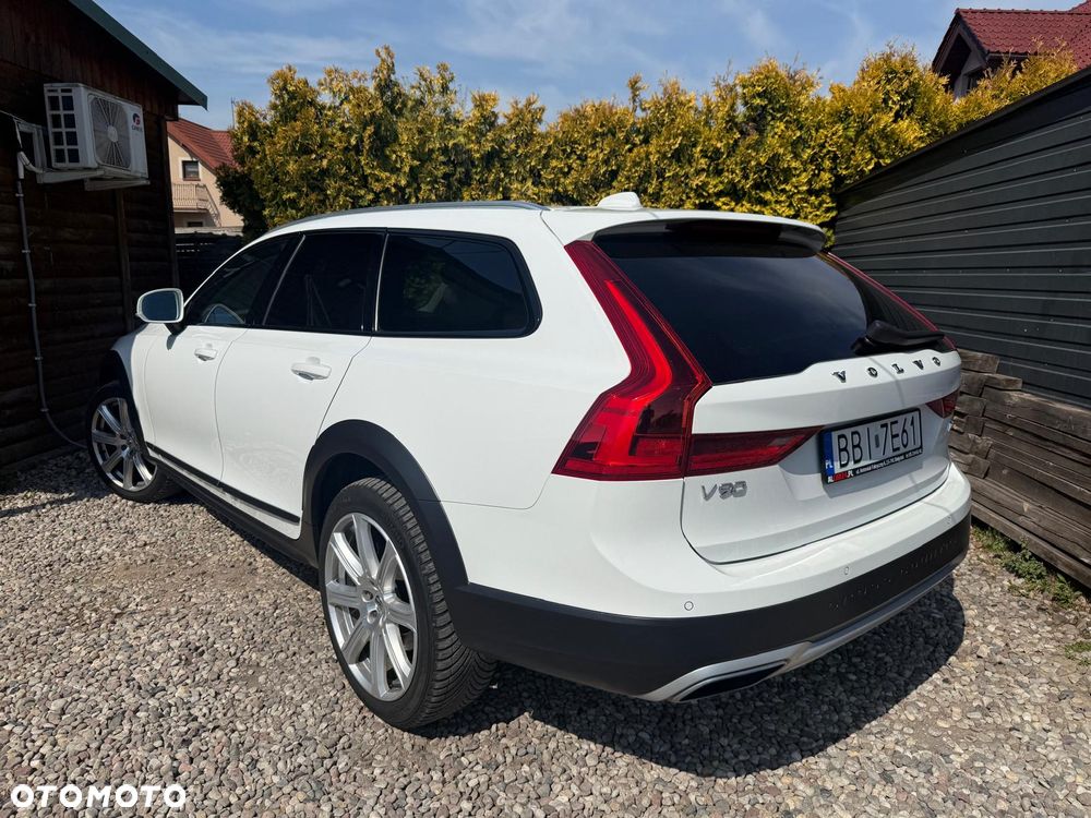 Volvo V90 Cross Country D5 AWD Geartronic - 8