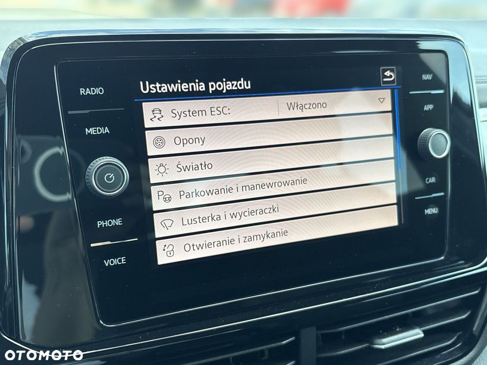 Volkswagen T-Roc 1.5 TSI R-Line Plus DSG - 26