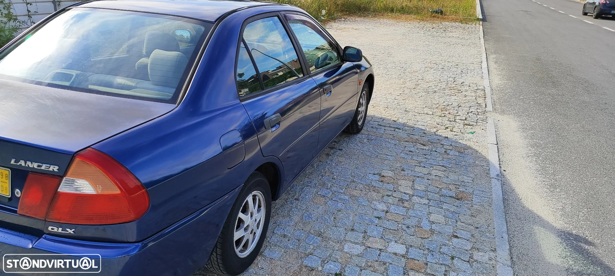 Mitsubishi Lancer 1.3 GLX - 15