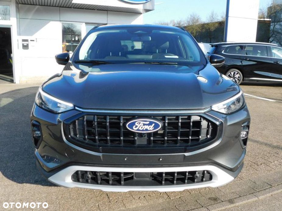 Ford Kuga - 4