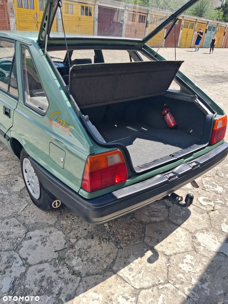 Polonez Caro - 1