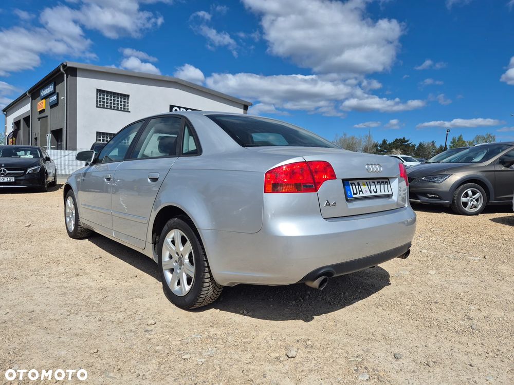 Audi A4 Limousine 1.8 T - 4