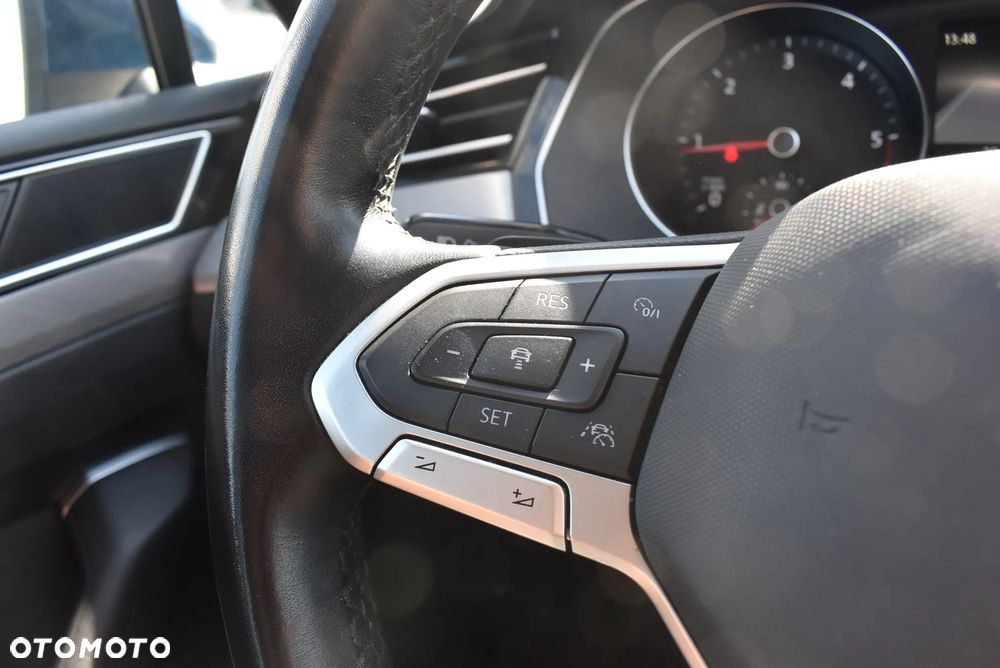 Volkswagen Passat Variant - 26