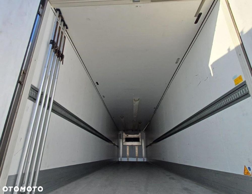 Schmitz Cargobull SKO FP 45 Carrier Vector 1550 - 3