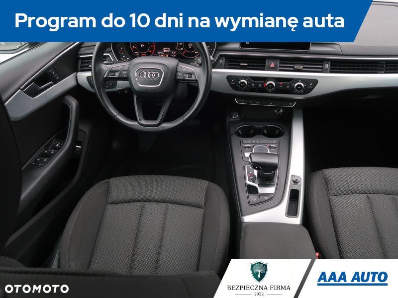 Audi A4 - 8