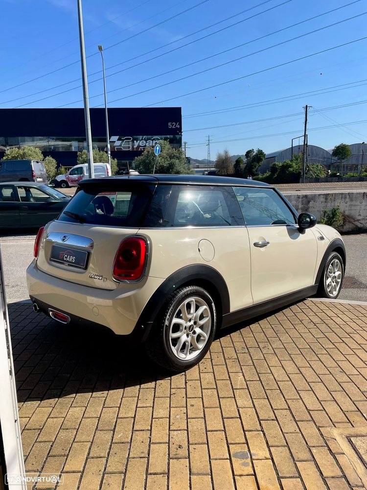 MINI 3 Portas Cooper D - 4