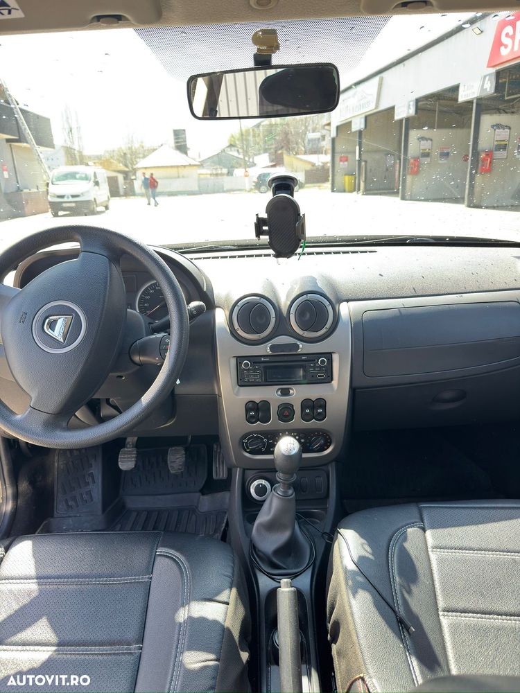 Dacia Duster dCi 110 FAP 4x4 Prestige - 8