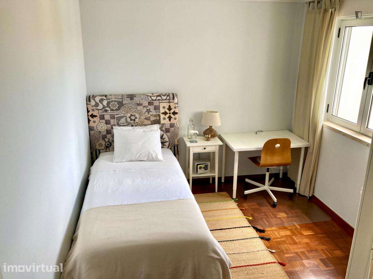 Quarto - localizado em Parque das Nações Lisbon - Grande imagem: 3/19