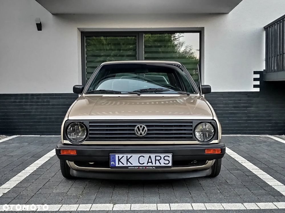 Volkswagen Golf - 3