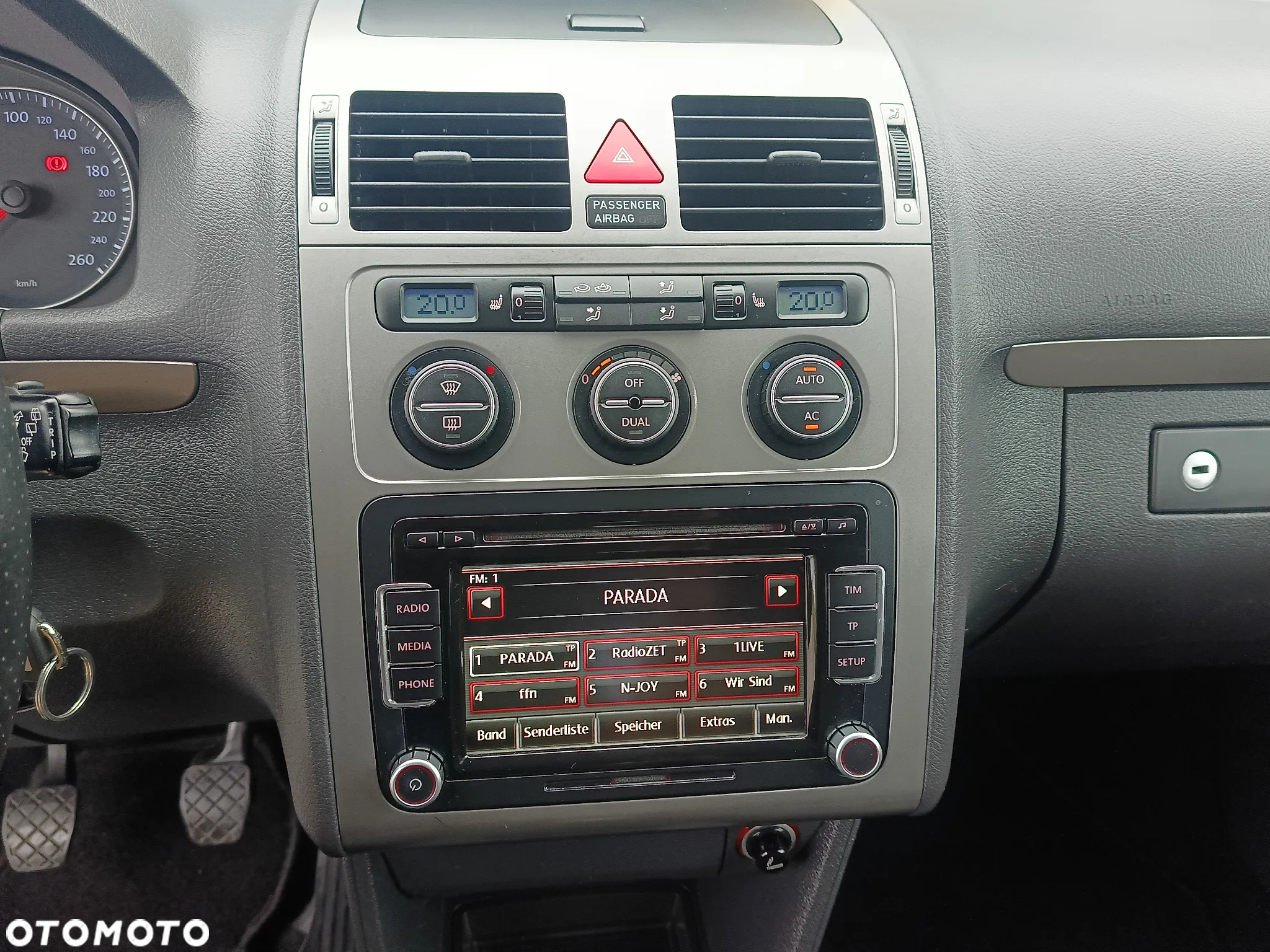 Volkswagen Touran 2.0 TDI DPF Cross - 27