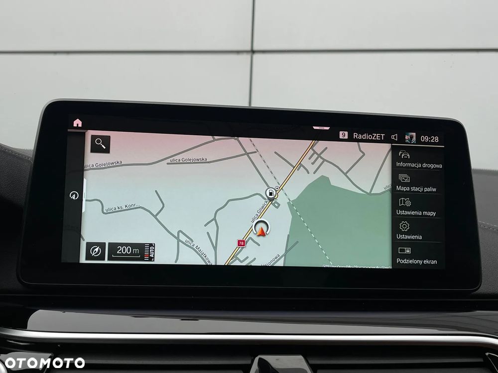 BMW Seria 5 520d xDrive Luxury Line - 29