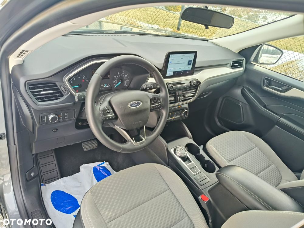 Ford Kuga 1.5 EcoBoost ST-LINE - 28