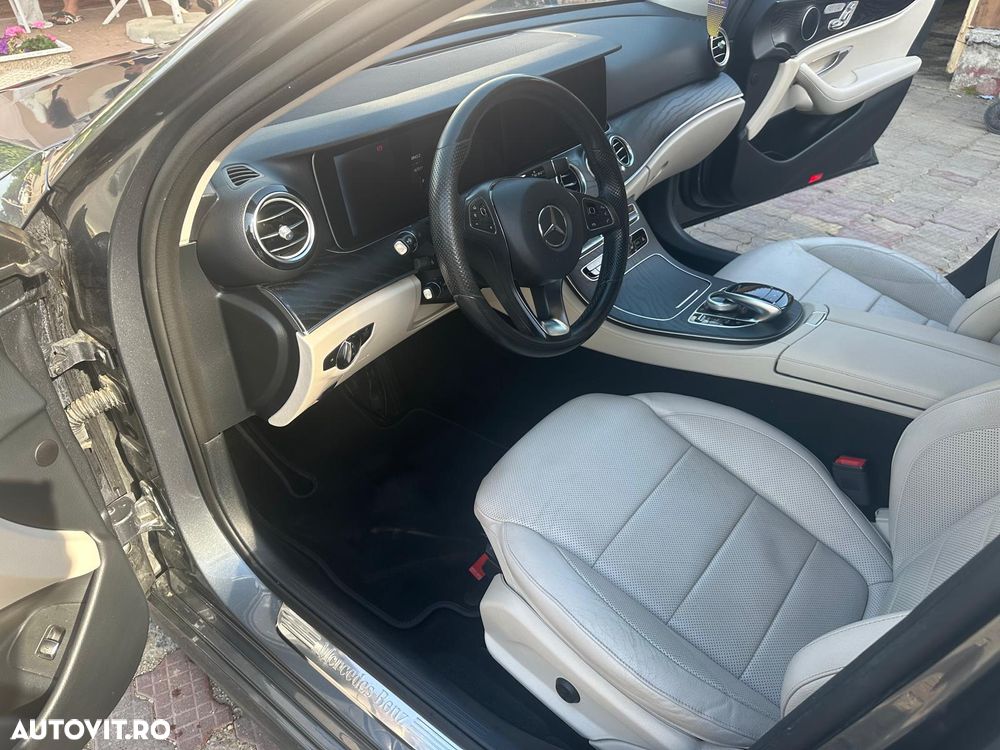 Mercedes-Benz E 220 d 4MATIC Aut. - 3