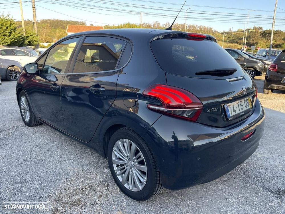 Peugeot 208 1.2 PureTech Style - 3