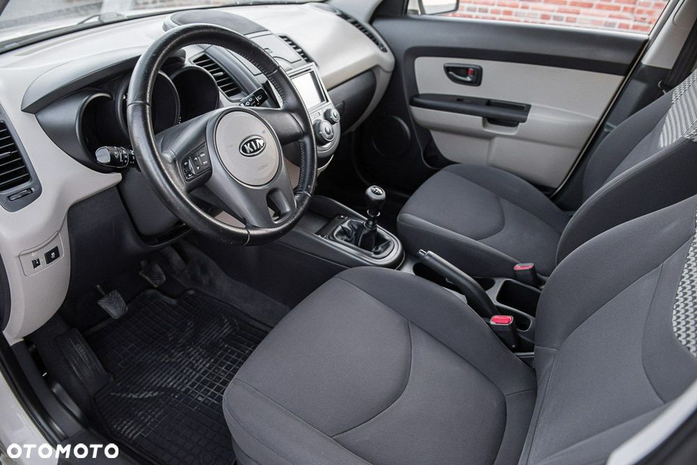 Kia Soul 1.6 XL EU5 - 6
