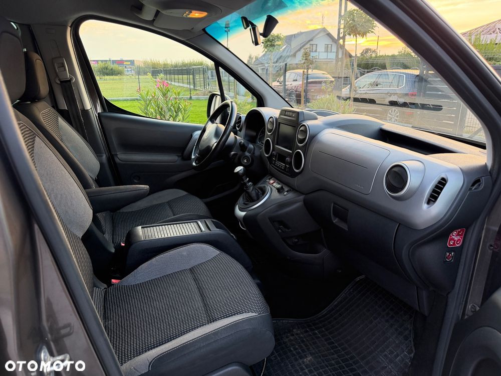 Peugeot Partner 1.6 BlueHDi Outdoor S&S - 13