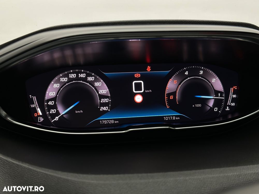 Peugeot 3008 1.5 BlueHDI 130 S&S BVM6 Active Pack - 9