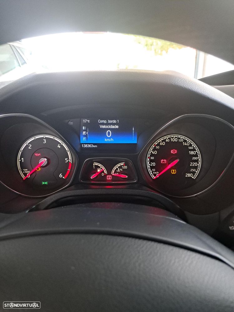 Ford Focus 2.0 TDCi ST-2 - 7